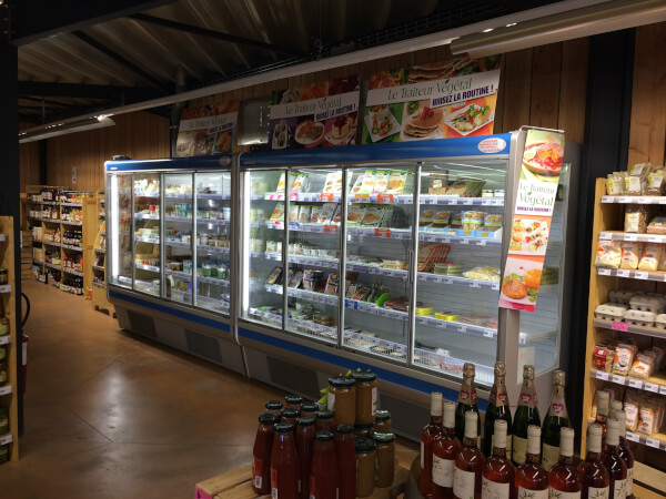 Ameublements réfrigérées pour un magasin Bio